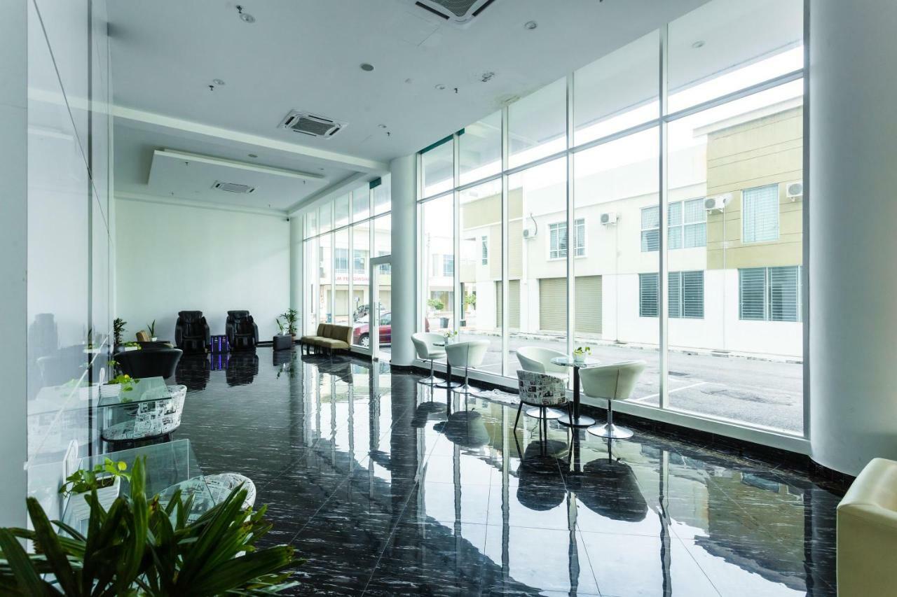 E-Red Hotel Melaka Exterior photo